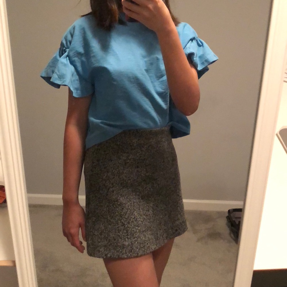 H&M frill sleeve top